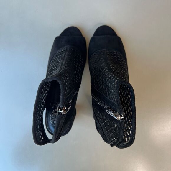 Vince Camuto Gerby Heeled Bootie Womens Size 7 Open Toe Perforated Black Suede - Picture 5 of 13